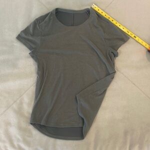 Lululemon short sleeve muscle shirt
